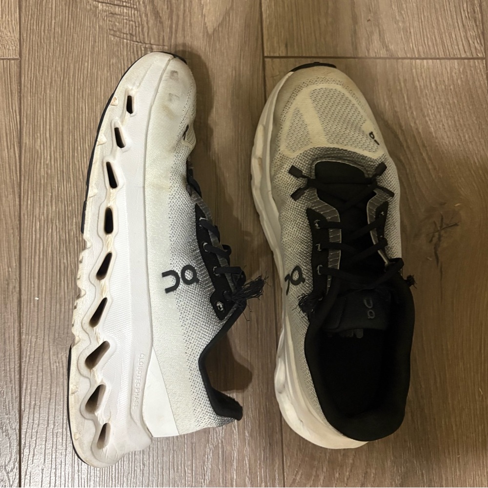 On cloud cloud tilt - image 1